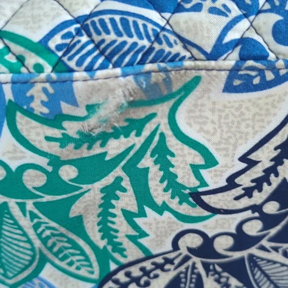 Vera Bradley Compact Sport Bag - Picture 15 of 15